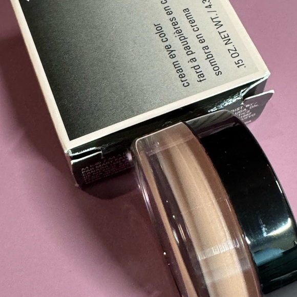 Mary Kay Products & Freebies NIB - Picture 5 of 15